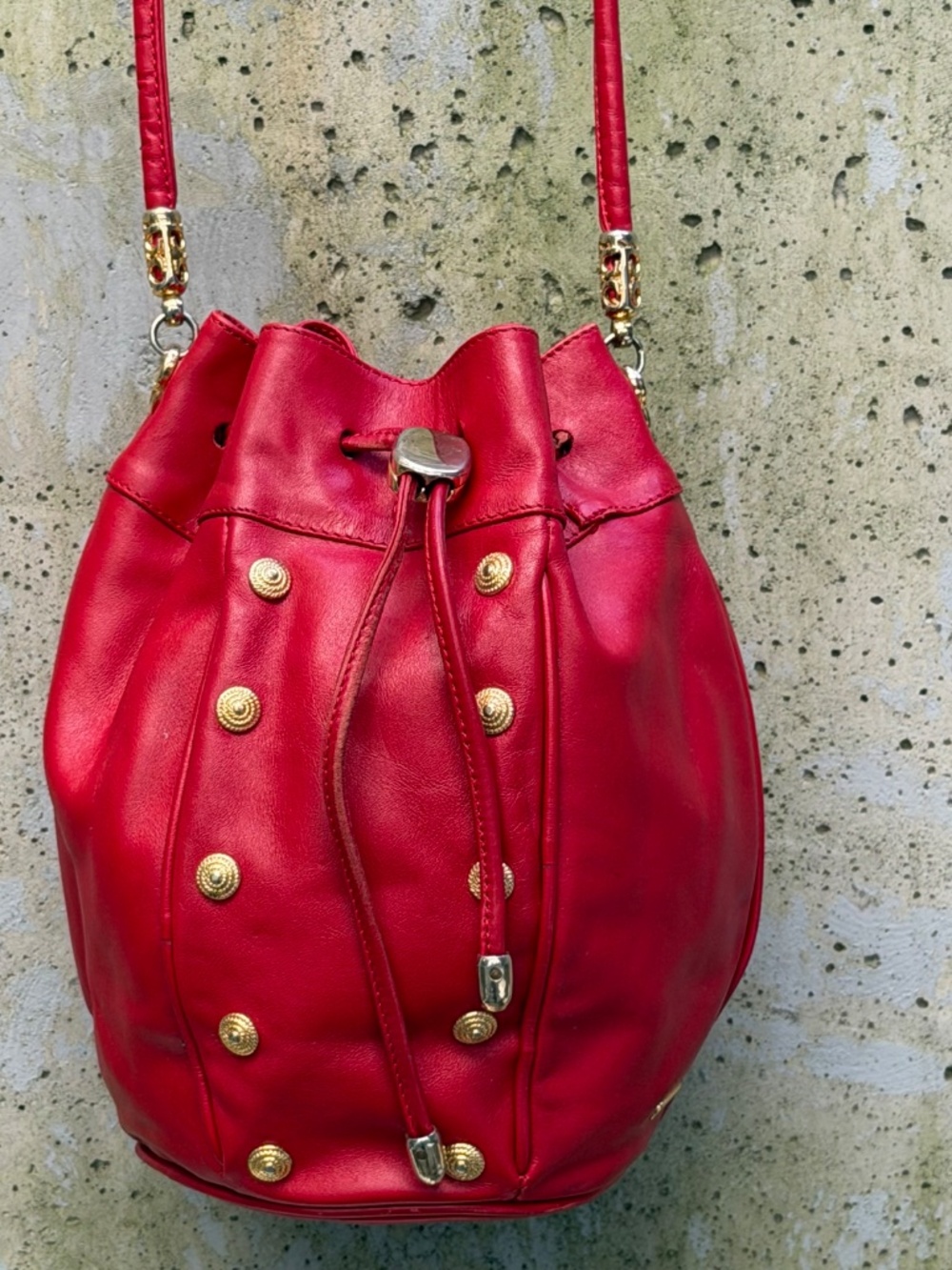 Vintage Bally Women's Drawstring Sling Bag / Crossbody Genuine Leather, 1990s